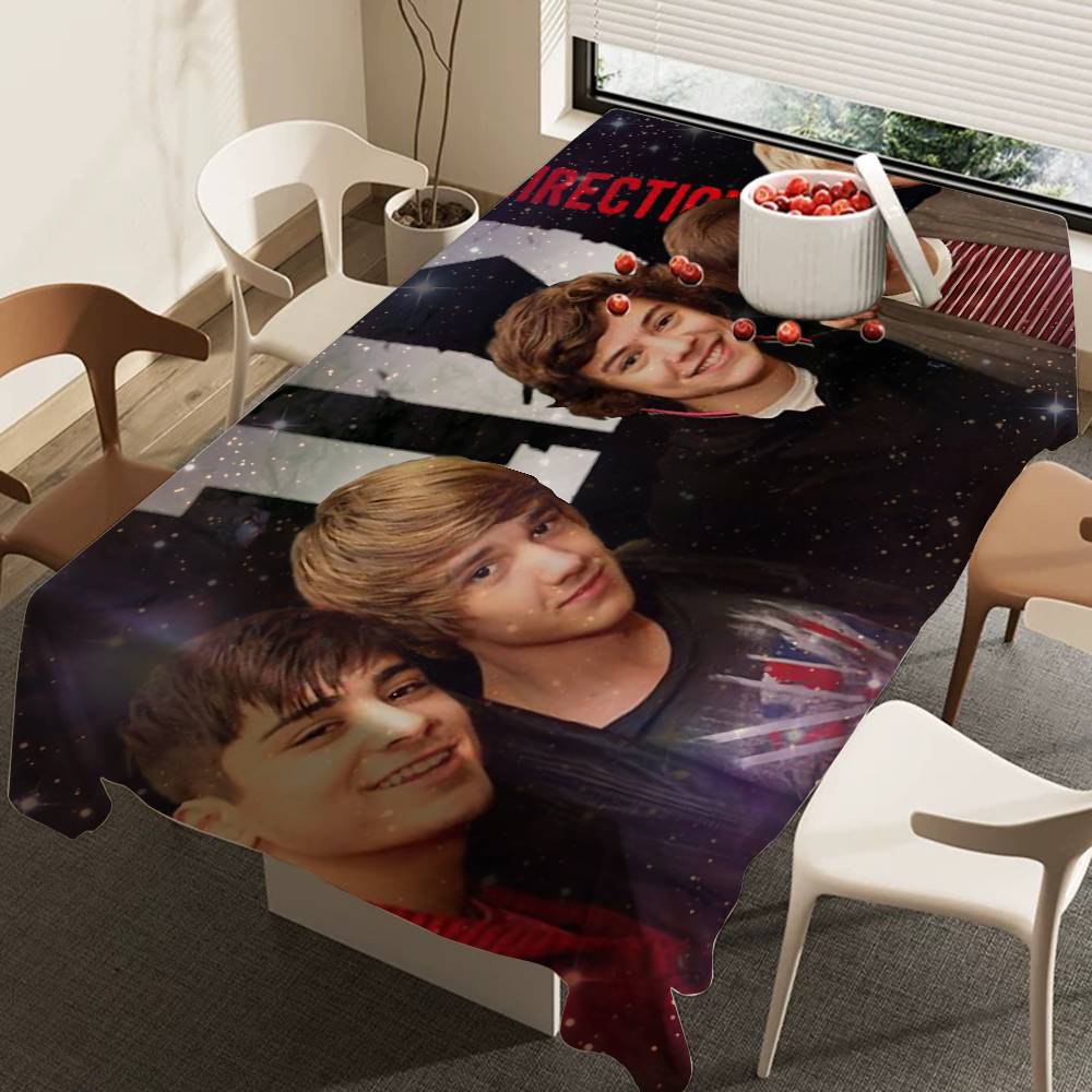 O-One D-Direction Band Tablecl - огляд і ціна Home Textiles Direct